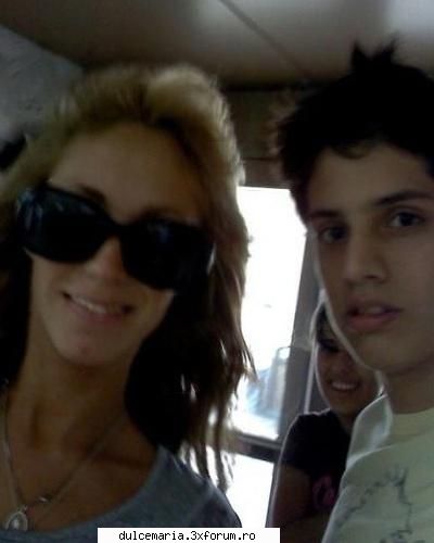 Anahi purtand ochelari - xdee_x - Trupa RBD