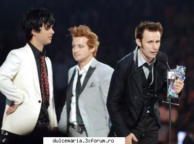 Ceilalti preferati - green day!!!!!!!! - Cafenea