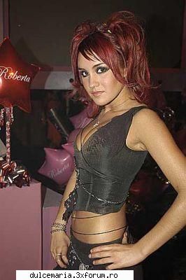 **Coafura zilei** - sooper......dul e frumoasa oricum - Dulce Maria album-foto