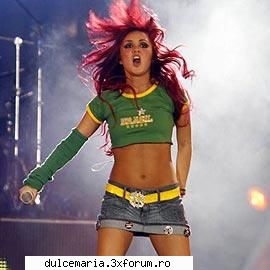 Dulce album-foto - De la un koncert...prima - Dulce Maria album-foto