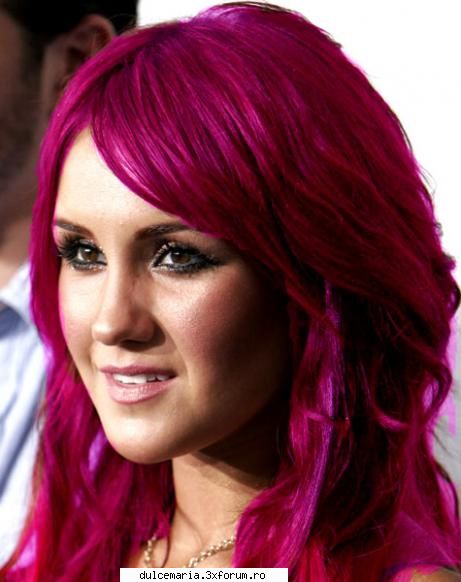 Frezele lui Dulce - si aici am facuto cu photoshopul sa fie roz....nu - Dulce Maria album-foto