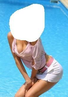 Ghiceste vedeta - nu o mai pun poza mare....dati click pe ea(dak nu - Cafenea