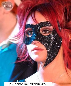 Poza preferata - imi plak mai mooolte poza1 - Dulce Maria album-foto