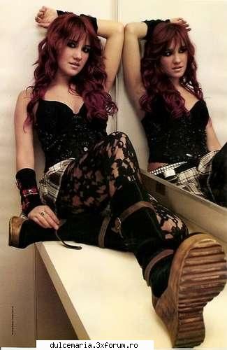 Poza preferata - mie imi plc asta..:P - Dulce Maria album-foto