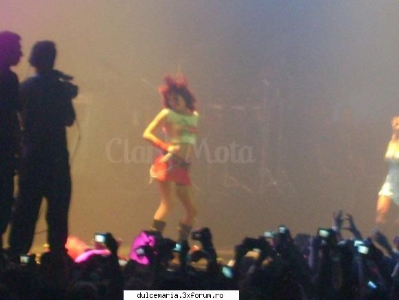 Poze recente cu Dulce Maria - dulce in porto alegre brazilia - Dulce Maria album-foto