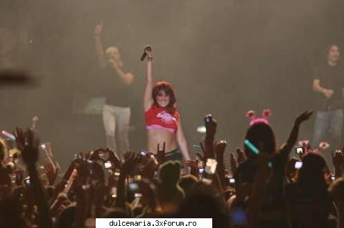 Poze recente cu Dulce Maria - raluca_dragutza52 - Dulce Maria album-foto