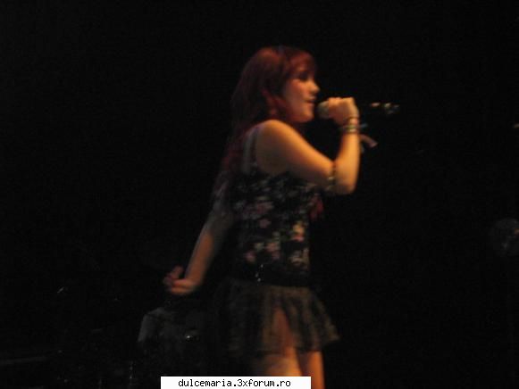 Poze recente cu Dulce Maria - raluca_dragutza52 - Dulce Maria album-foto