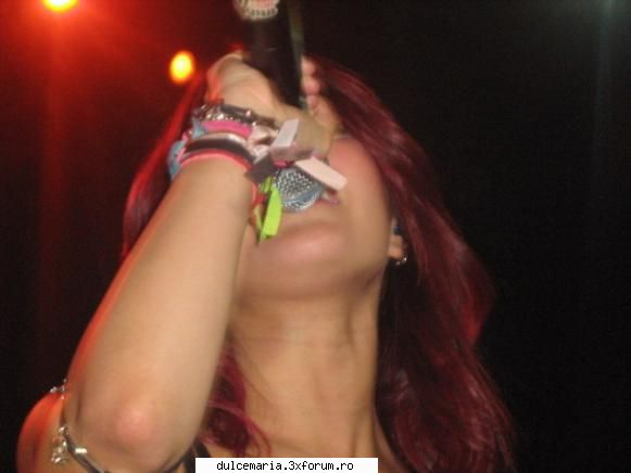 Poze recente cu Dulce Maria - raluca_dragutza52 - Dulce Maria album-foto
