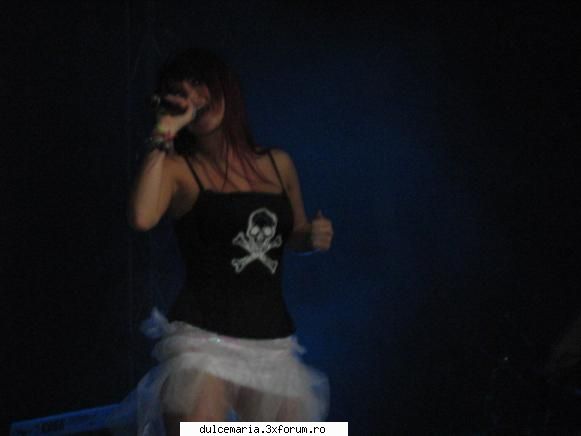 Poze recente cu Dulce Maria - raluca_dragutza52 - Dulce Maria album-foto
