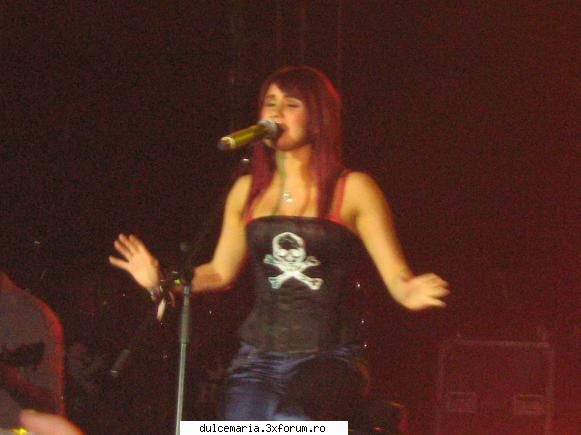 Poze recente cu Dulce Maria - raluca_dragutza52 - Dulce Maria album-foto