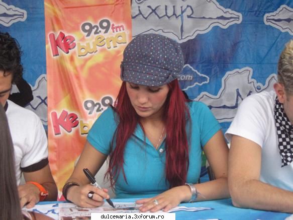 Poze recente cu Dulce Maria - dulce_fan - Dulce Maria album-foto