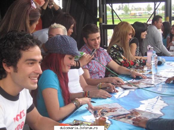 Poze recente cu Dulce Maria - dulce_fan - Dulce Maria album-foto