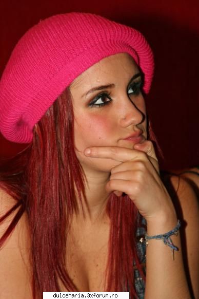 Poze recente cu Dulce Maria - dul o intreba jineva jeva - Dulce Maria album-foto