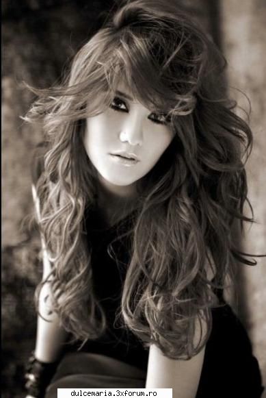 $$$Privirea zilei$$$ - mai am........:D - Dulce Maria album-foto