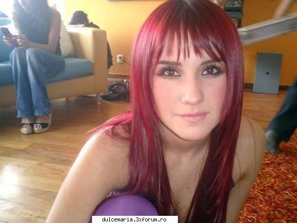 Reperul lui Dulce Maria - y acuerdense que cuando lo noche sera mas obscura - Biografia