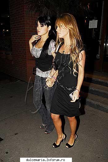 **Sooper joc(2)** - oops... am uitat poza :D mayte sh anahi - Cafenea