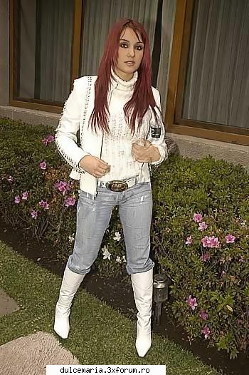 Tinuta zilei - princessKITTY - Dulce Maria album-foto