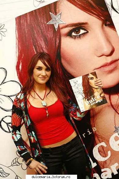 VOTATI-O PE DULCE - Dul e mult mai tare decit Anahi....va cistiga :D - Dulce Maria Romania