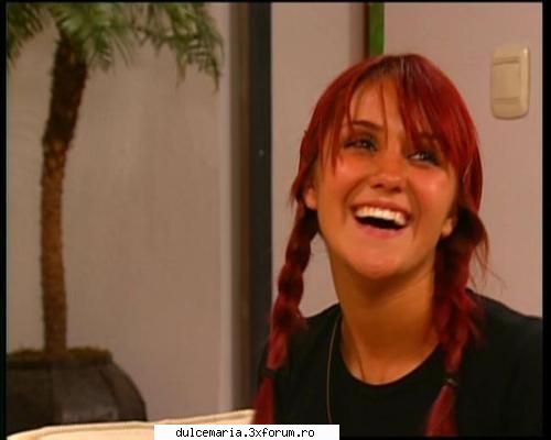 %%% Zambetul zilei %%% - ia uitati-va si voi ce zambetel are - Dulce Maria album-foto